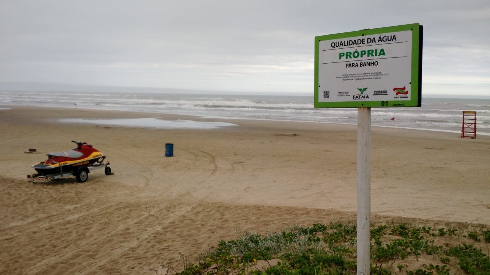 Maioria das praias do Litoral Norte estão próprias para banhos, diz relatório da Fatma