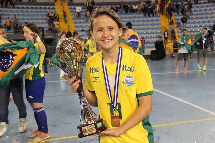 Lages | Amandinha é escolhida novamente a melhor jogadora de Futsal do Mundo