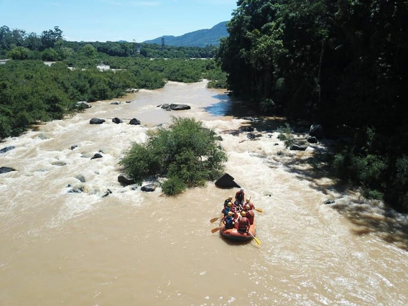 Guaramirim | Bombeiros participam de curso de resgate em águas rápidas