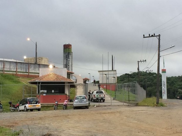 Dois detentos são assassinados dentro do Presídio Regional de Joinville