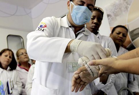 Governo de SC abre vagas para médicos e outras funções ligadas à Saúde