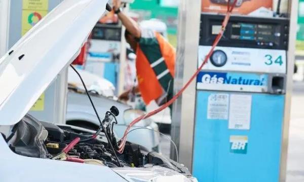 GNV manterá competitividade frente aos combustíveis líquidos mesmo com projeção de reajuste, afirma SCGÁS