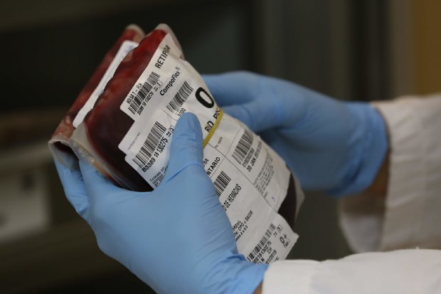 Com estoques em baixa, Hemosc reforça importância da doação de sangue